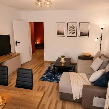 Obok Plazy Apartman *